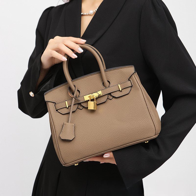 Claudie™| Sac fourre - tout en cuir Birk - Lavor - Paris