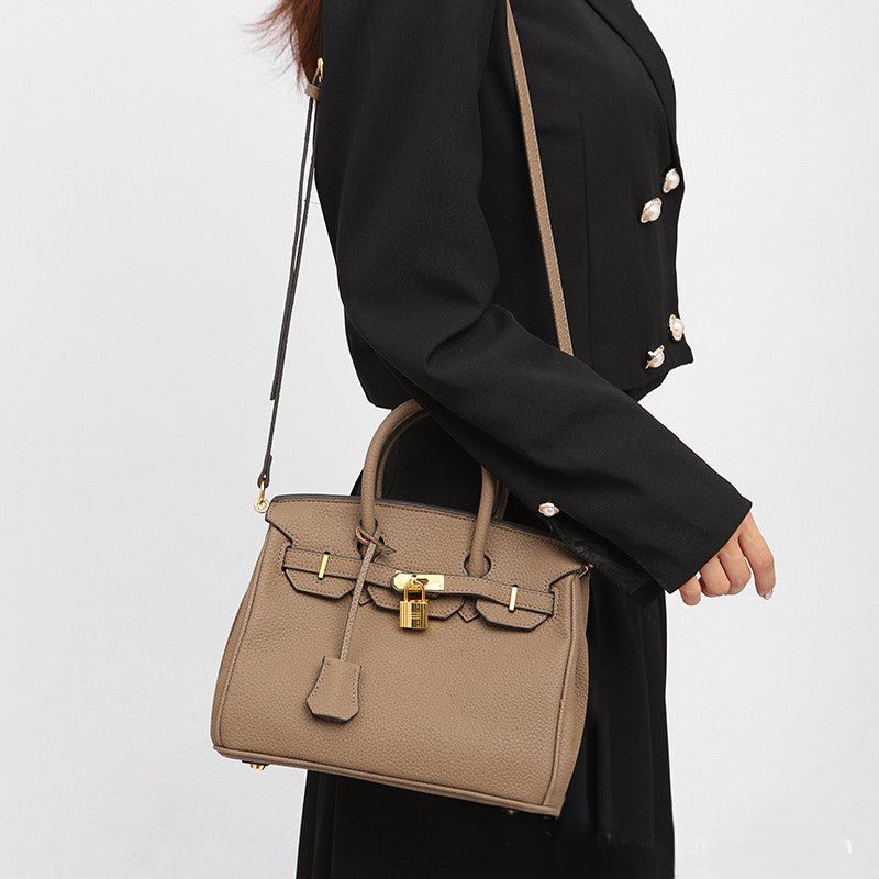 Claudie™| Sac fourre - tout en cuir Birk - Lavor - Paris